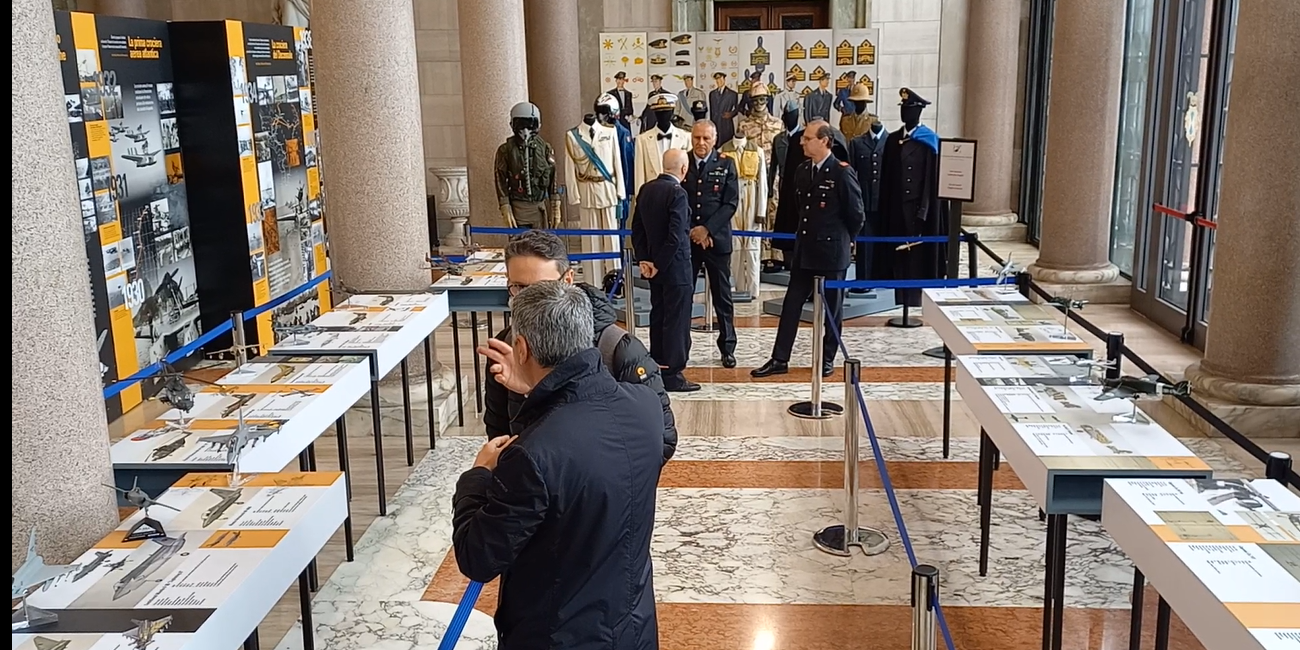 Cento anni dell'Aeronautica Militare. In volo verso il futuro: la  presentazione della mostra